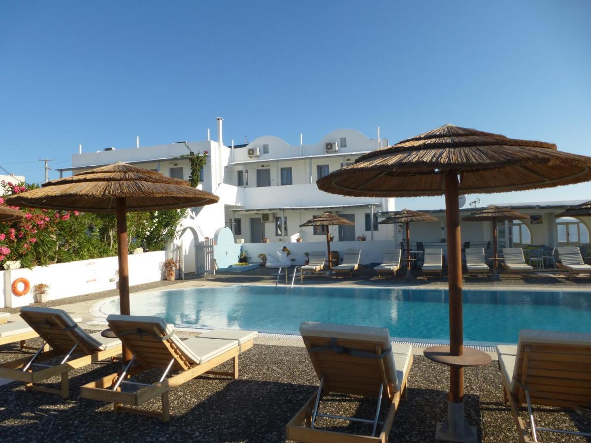 Thira'S Dolphin Aparthotel Akrotírion Екстериор снимка