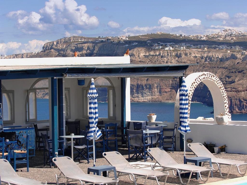 Thira'S Dolphin Aparthotel Akrotírion Екстериор снимка